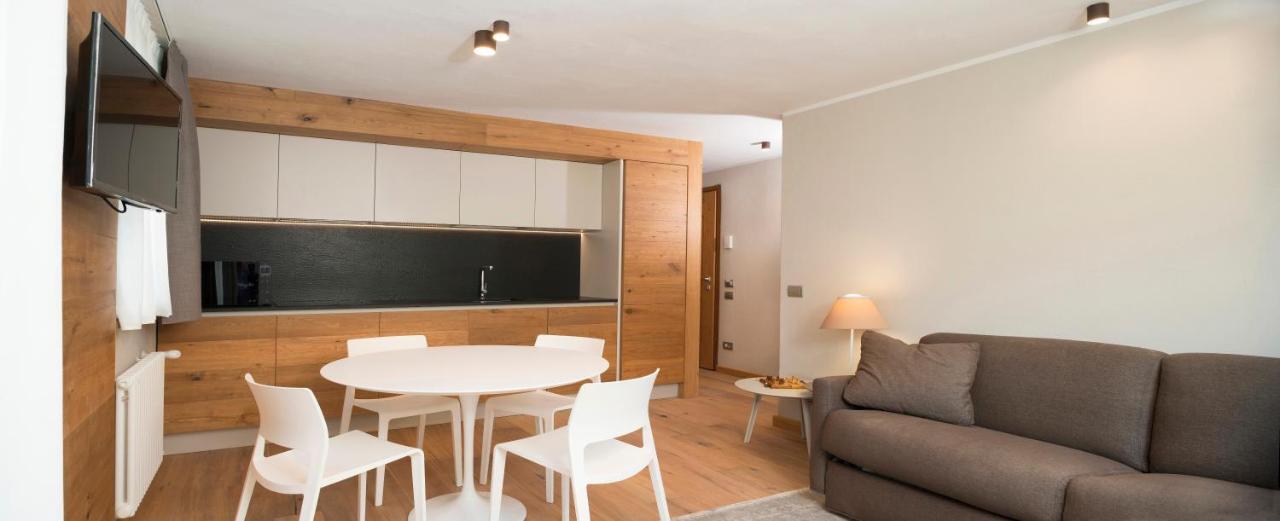 3 Chalets Aparthotel Breuil-Cervinia Eksteriør billede